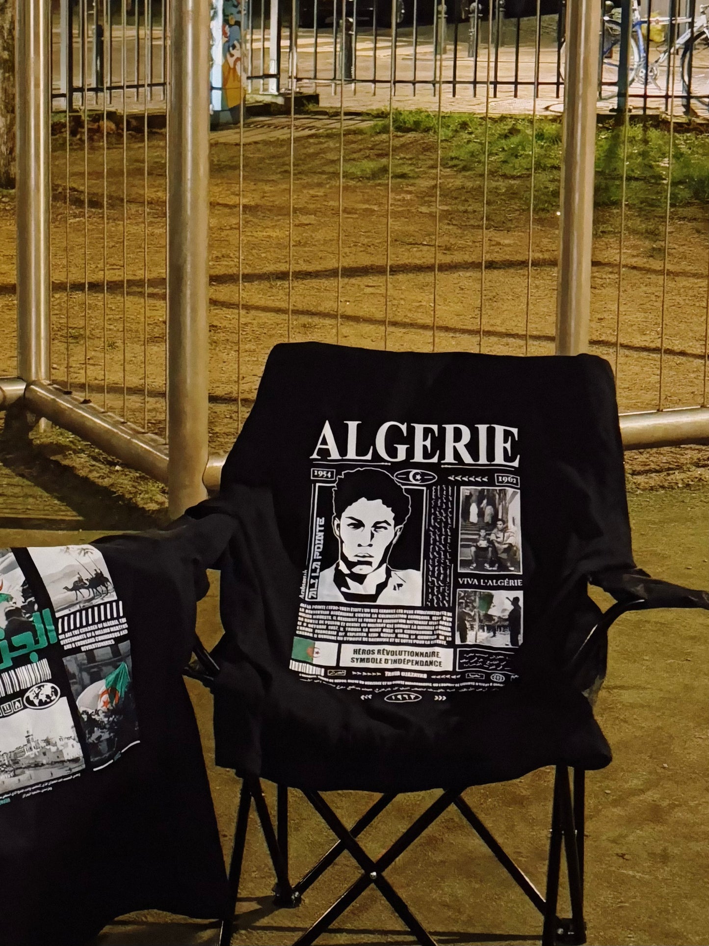 Ali la pointe story Heavyweight T-Shirt / Algeria 🇩🇿